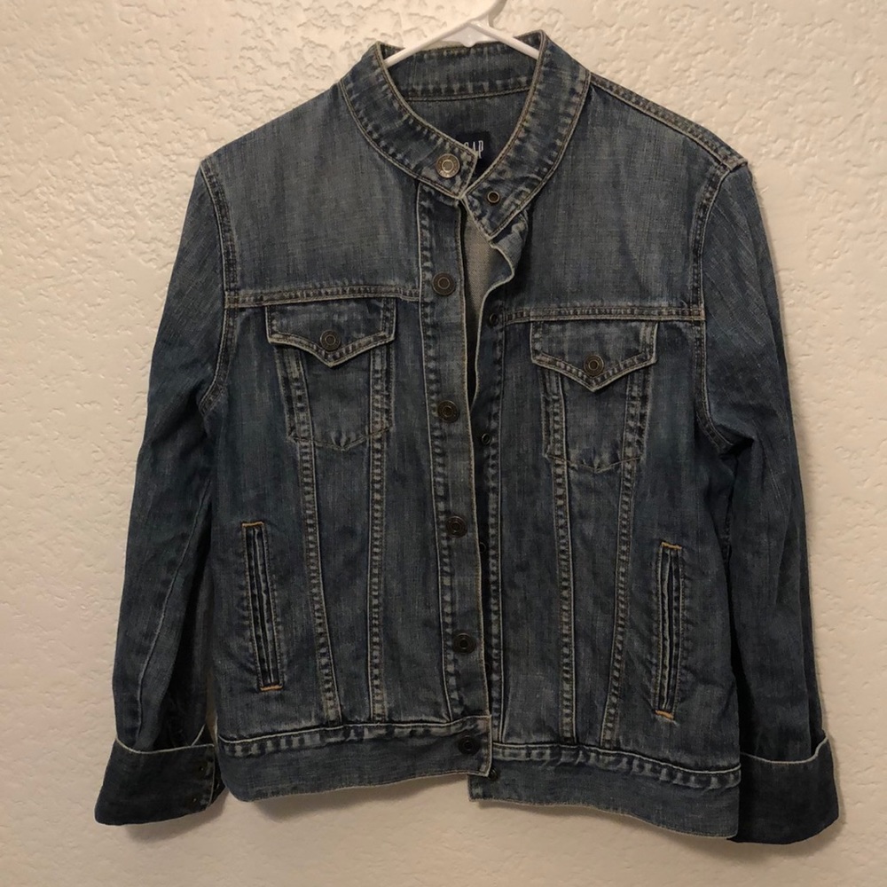 GAP snap-up denim jacket